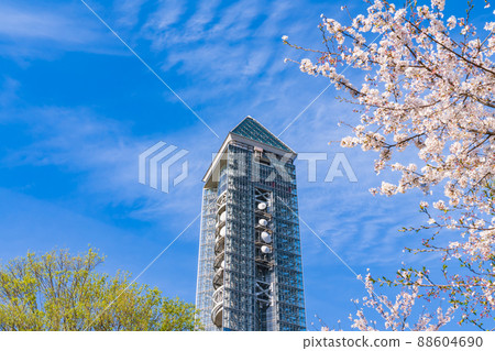 東山天空塔,盛開的櫻花<愛知縣名古屋市> 東山天空塔,盛開的櫻花<愛知縣名古屋市> 88604690
