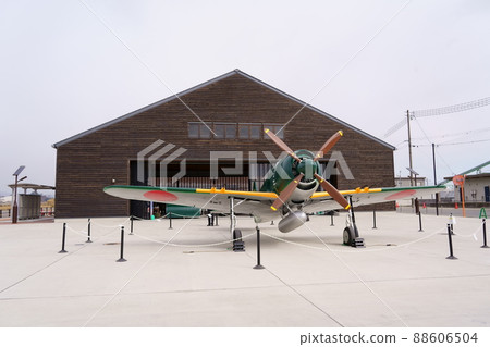 當地戰鬥機“Shiden Kai”的全尺寸模型（兵庫縣葛西市） 88606504