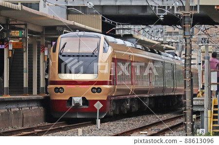 E653 Nisshin Station 88613096