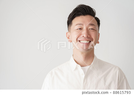 smiling middle man 88615793