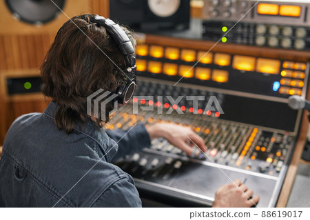 Music Production in Recording Studio Music Production in Recording Studio 88619017