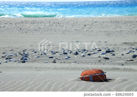 Round brick block on the beach Round brick block on the beach 88620005