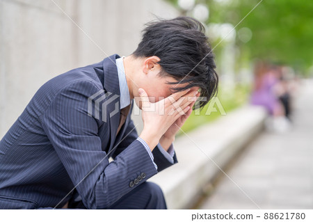 A worried man 88621780