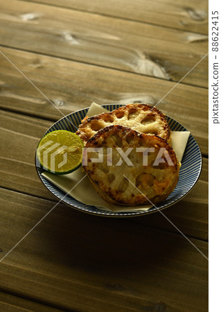 Grilled lotus root scissors Grilled lotus root scissors 88622415
