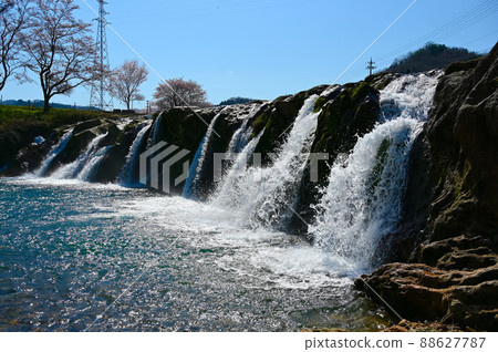 Toniigataki 小松市 88627787