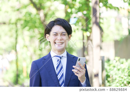 商人肖像智能手機戶外 88629884