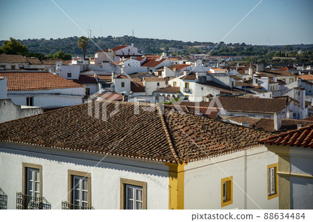PORTUGAL ALENTEJO EVORA OLD CITY 88634484