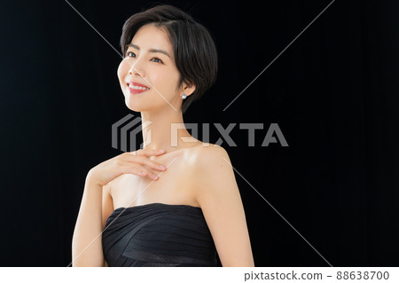 美麗的黑色背景 美麗的黑色背景 88638700