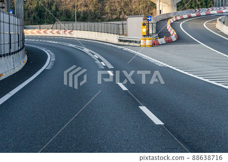 高速公路支行圖片 高速公路支行圖片 88638716