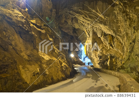 La Cuevona, Road Natural Karst Cave, Cuevas del Agua, Spain 88639431
