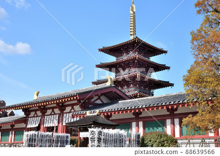 Shitennoji Temple (Five-storied Pagoda) [Tennoji Ward, Osaka City, Osaka Prefecture] 88639566