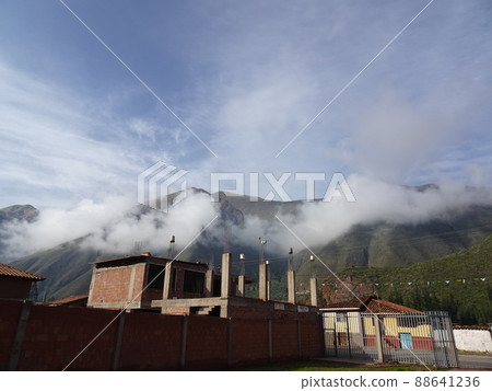 [Peru] Early morning mountain view on the outskirts of Cusco 88641236