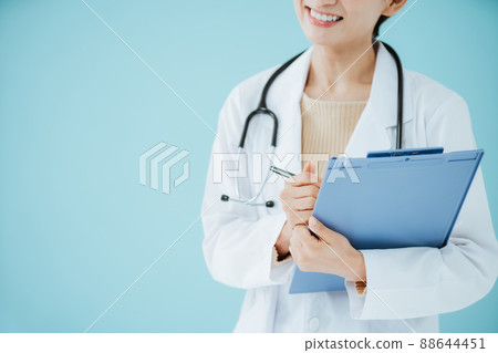 女醫生在手邊 女醫生在手邊 88644451