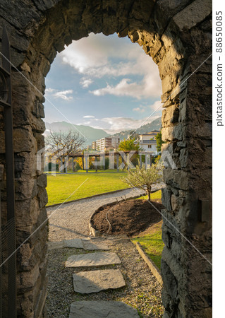 Arch made of stones in the old town of Locarno, Switzerland 88650085
