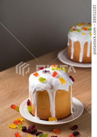 Easter cakes with jelly sweets for children Easter cakes with jelly sweets for children 88652285