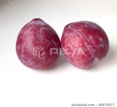 Two plums Two plums 88653617