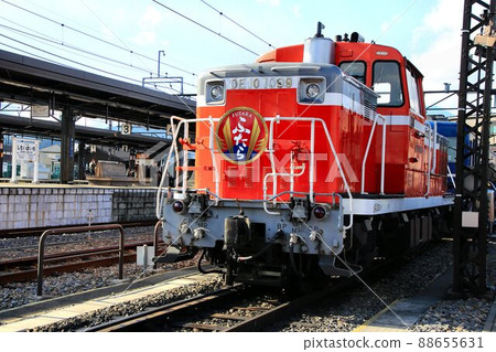 The whistle echoes in the streets of Nikko ... DL Taiki "Futara" 88655631