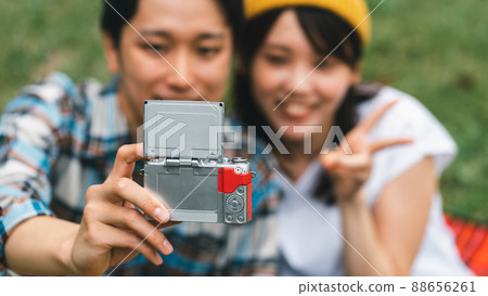 selfie, couple, date 88656261