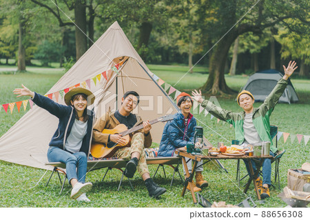 camp, camping, man and woman 88656308