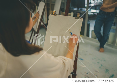 藝術學校預備學校 88656320