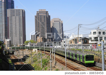 4月品川457山手線內環路/白金參道橋 4月品川457山手線內環路/白金參道橋 88658450