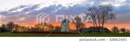 Mountain mill in Anzegem Mountain mill in Anzegem 88661693