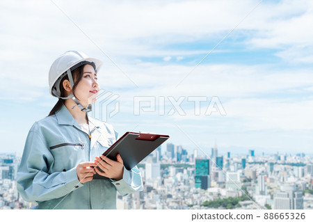 以城市為背景的建築工人 88665326