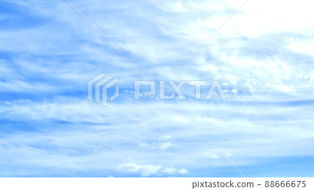 多雲的天空,美麗的流雲 多雲的天空,美麗的流雲 88666675