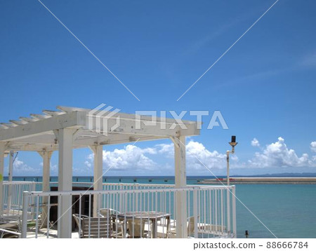 瀨長島藍天大海粉筆露台 88666784