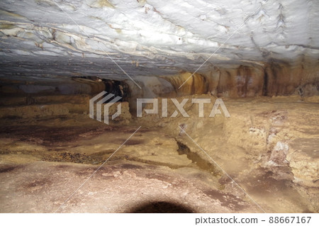 First lane of Lagan Cave, World Heritage Gunung Mul National Park on Borneo Island, Malaysia First lane of Lagan Cave, World Heritage Gunung Mul National Park on Borneo Island, Malaysia 88667167