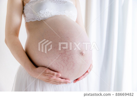 Maternity image Maternity image 88669482