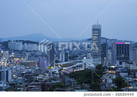駱山公園公寓夜景 88680449
