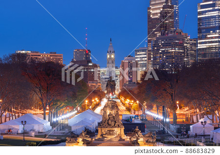 Philadelphia, Pennsylvania, USA Overlooking Benjamin Franklin Parkway 88683829