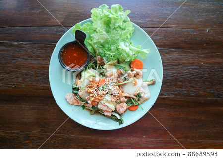 stir fried vegetable with pork and dip or sukiyaki stir fried vegetable with pork and dip or sukiyaki 88689593