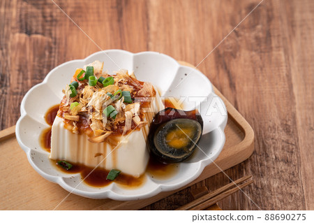 台灣 小吃 皮蛋豆腐 century egg tofu tofu ピータンとうふ 88690275