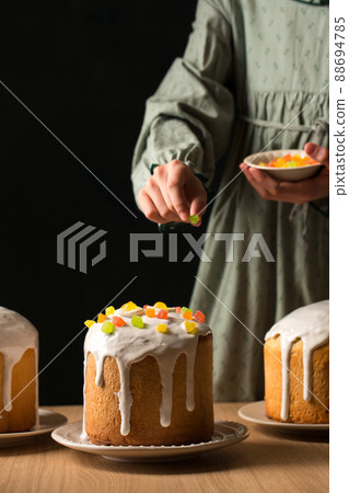 Easter cake decoration with fruit 88694785