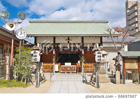 [Miyakojima Shrine] Miyakojimahondori, Miyakojima-ku, Osaka-shi, Osaka 88697087