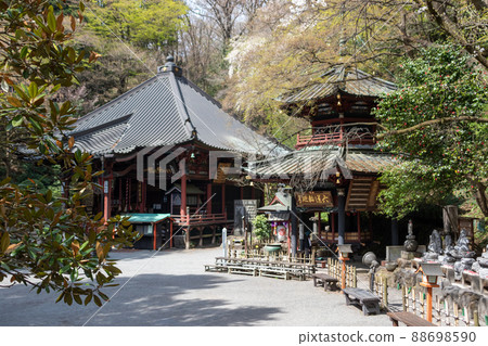 Spring Mizusawa Temple Main Hall and Hexagonal Double Tower Spring Mizusawa Temple Main Hall and Hexagonal Double Tower 88698590