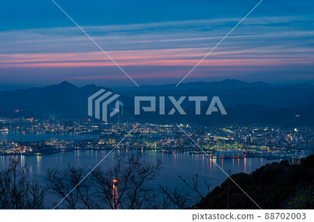 Time-lapse shot of the night view of the Shunan Factory from Mt. Taikazan Time-lapse shot of the night view of the Shunan Factory from Mt. Taikazan 88702003