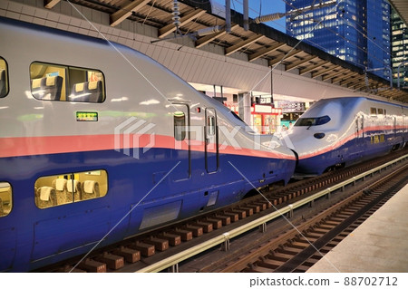 E1 Series MAX 新幹線停在家裡 E1 Series MAX 新幹線停在家裡 88702712