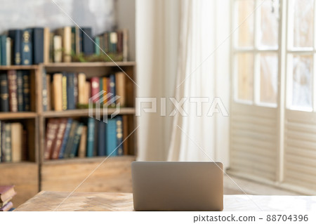 A chic room with sunshine 88704396