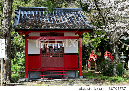 岩水寺四天王堂 88705787