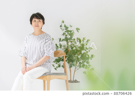 Senior female portrait casual Senior female portrait casual 88706426