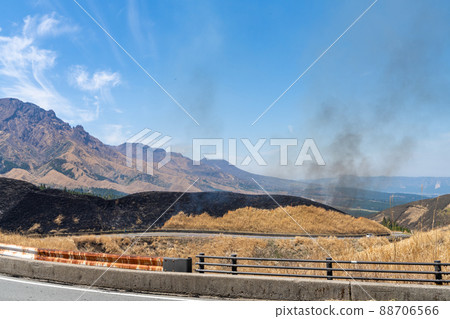 《Kumamoto Prefecture》 Aso / Burning 88706566