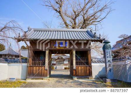 Jizouji Temple (Shikoku 88 Pilgrimage Site No. 5 Fudasho) Niomon 88707397