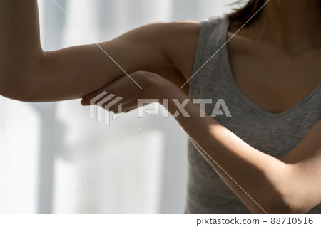 upper arm, female, females 88710516