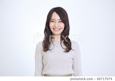 Portrait of an adult woman Portrait of an adult woman 88717074