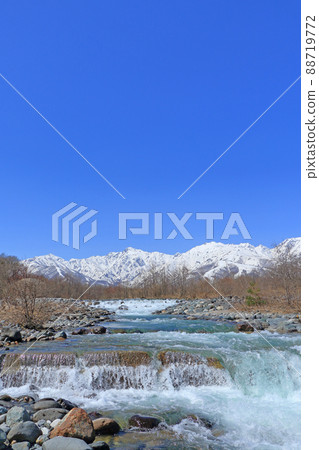 Hakuba Village, Snowy Spring, Sunny Northern Alps Hakuba Village, Snowy Spring, Sunny Northern Alps 88719772