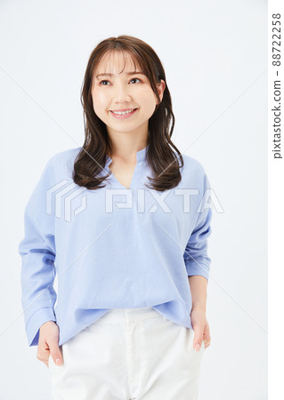 商務休閒年輕女性時尚 88722258