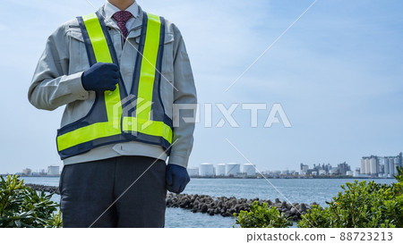 海洋和工業區│製造、工廠和建築行業的形象。 海洋和工業區│製造、工廠和建築行業的形象。 88723213